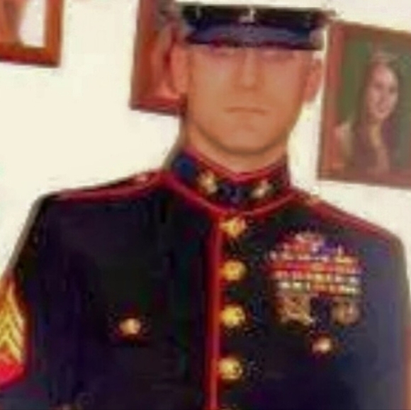 Meet your Posher, Ted - Picture 4 of 4